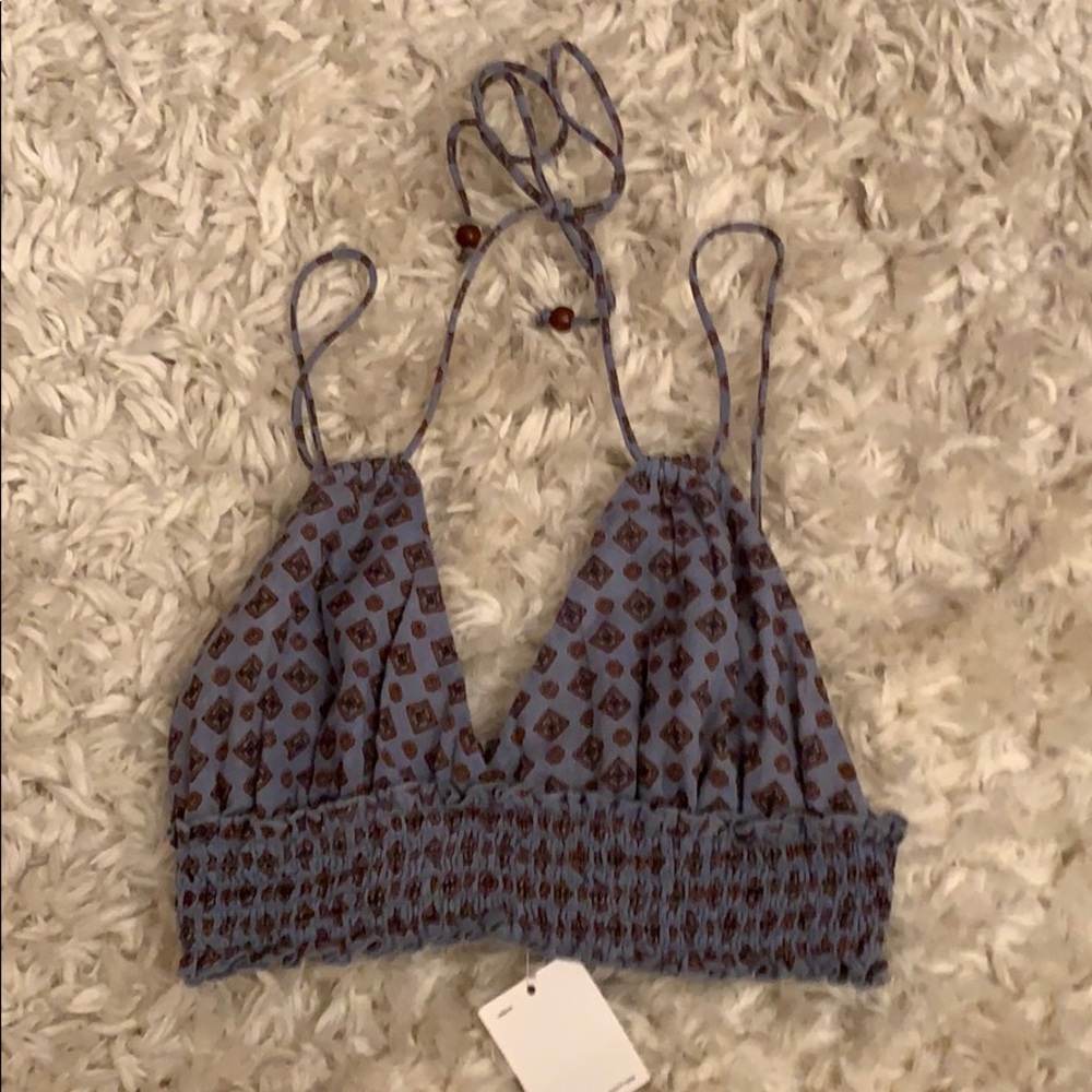 Brand new with tags Barcelona Urban Blue Print Top - Picture 1 of 4
